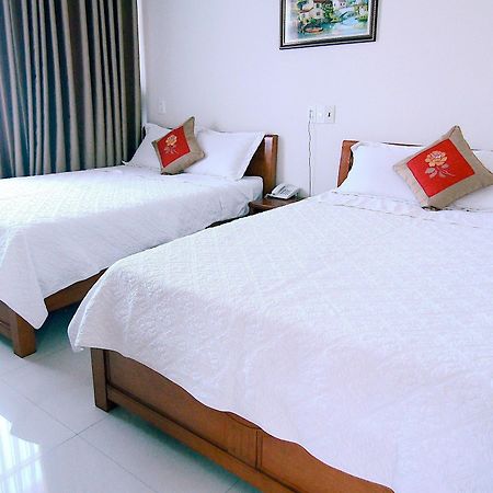 Hoang Dat Hotel 洞海 外观 照片