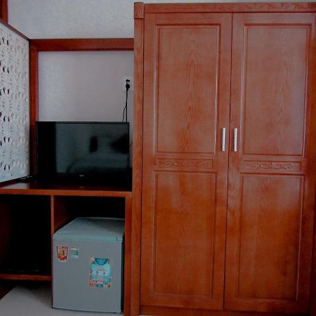 Hoang Dat Hotel 洞海 外观 照片