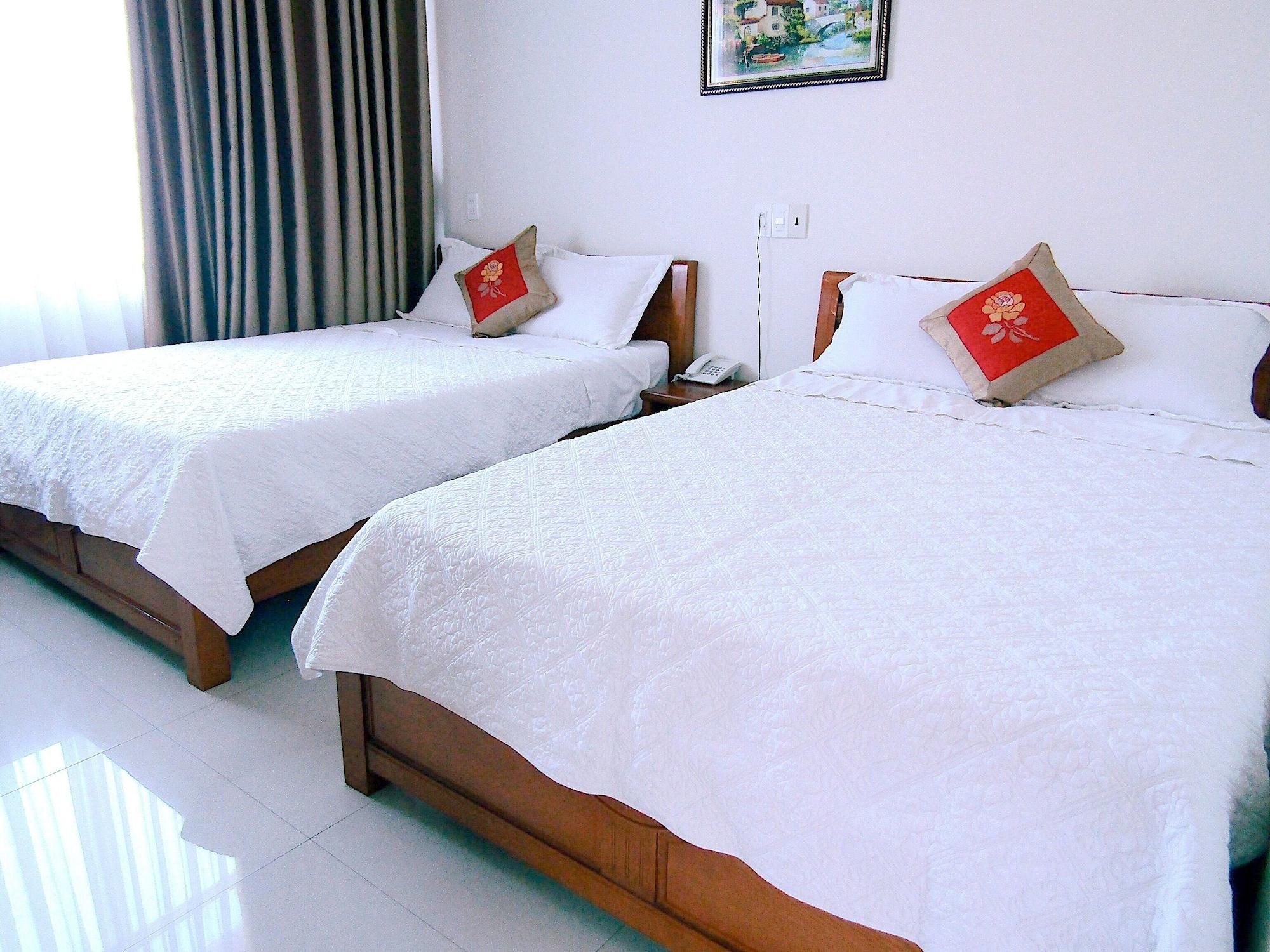 Hoang Dat Hotel 洞海 外观 照片